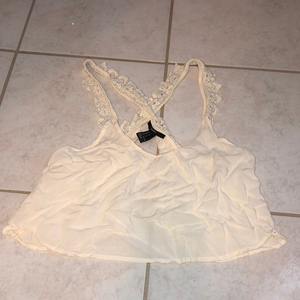 Lace lined cropped tank top